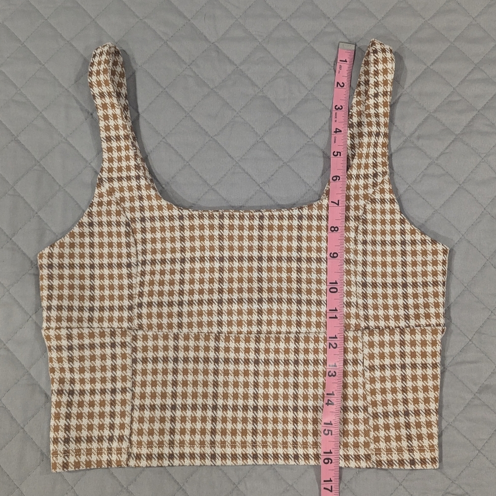 ALTAR'D STATE Houndstooth Tank Top Size Medium - Picture 3 of 9